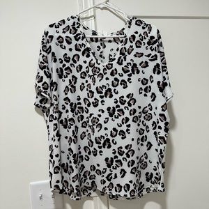 Leopard print top